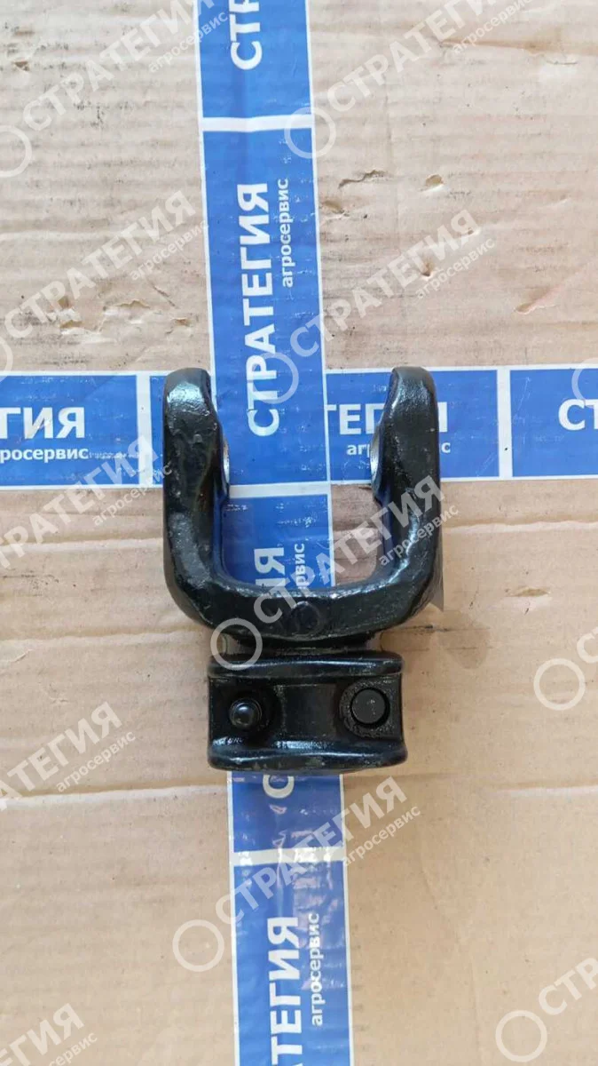 36.10.00 Вилка  W2500 1 3/8 6  шлиц (под крестовину 36х89)
